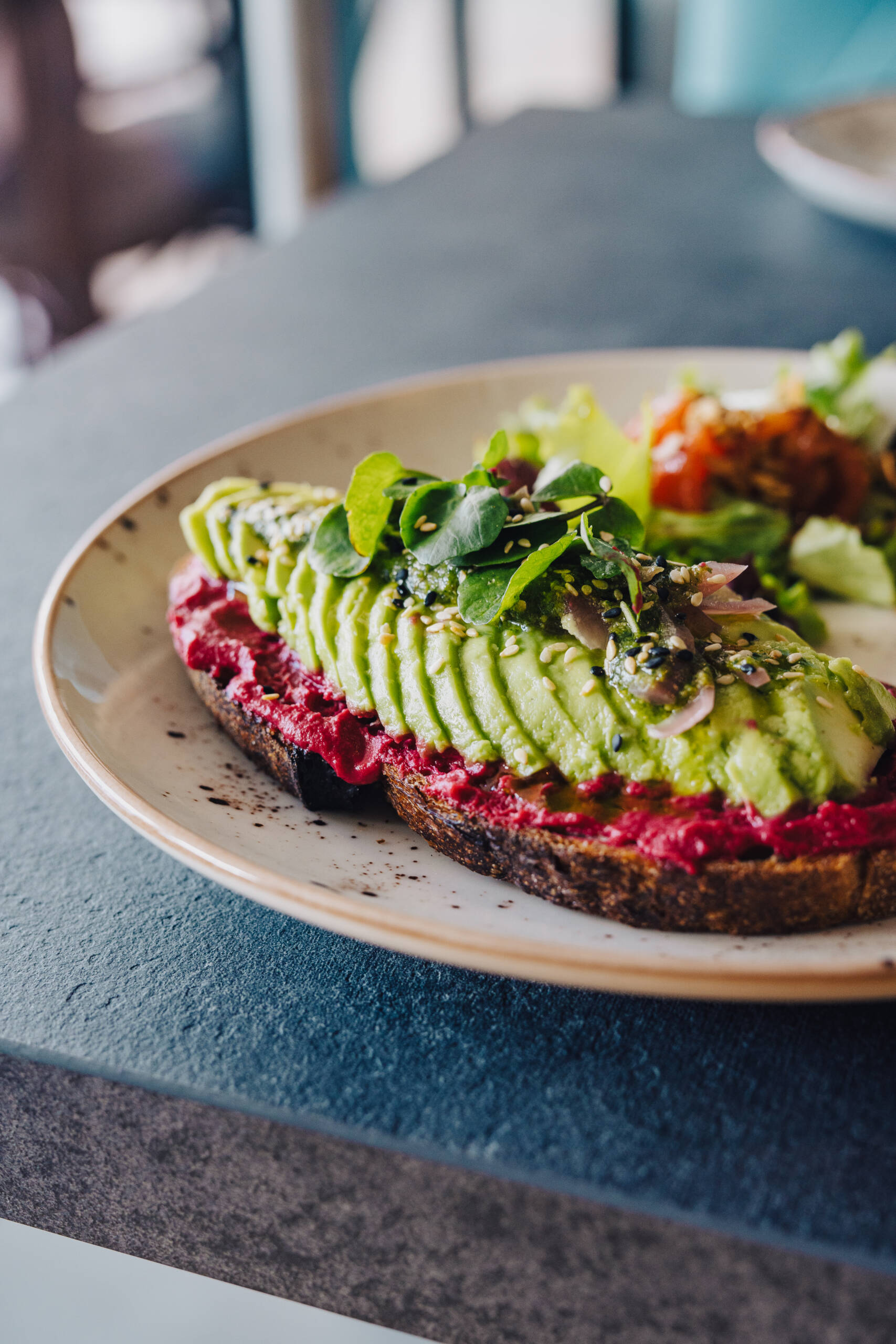 Toast Hummus & Avocado